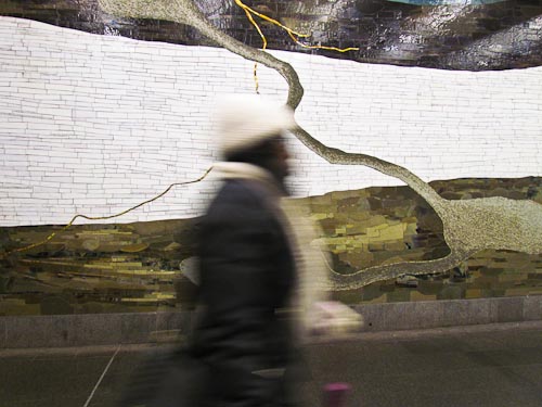 NYC Subway blur roots